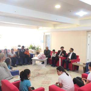 Akdeniz Kaymakamımız Sayın Muhittin Pamuk Çocuk Evleri Sitesi Müdürlüğünde Kalan Çocuklarımızı Ziyaret Etti - fotoğraf 3
