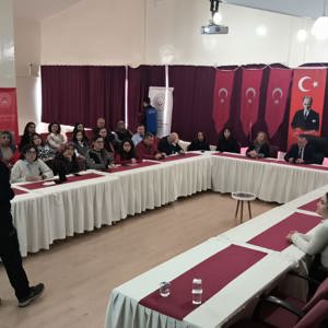 Kırklareli Aile ve Sosyal Hizmetler İl Müdürlüğü Personeline Afet Farkındalık Eğitimi Verildi - fotoğraf 2