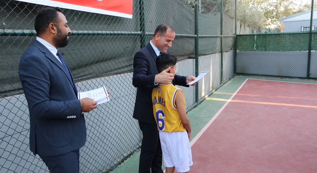 Çocuklarımızdan “Biz Bir Aileyiz” Temalı Basketbol Turnuvası