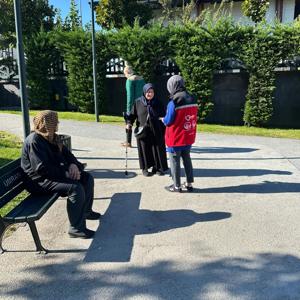 İl Genelinde Sahaya Çıkan Ekiplerimiz Mobil Sosyal Hizmet Noktalarında Farkındalık Oluşturmuş Bilgilendirme ve Broşür Dağıtımı Gerçekleştirilmiştir - fotoğraf 3