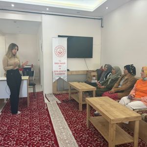 Diyanet Gençlik Merkezi’nde Aile Eğitim Programı Düzenlendi - fotoğraf 1