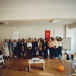 Çocuk Hizmetleri Genel Müdürlüğü Programı Kapsamında Meslek Elemanlarına Eğitim Verildi - fotoğraf 2