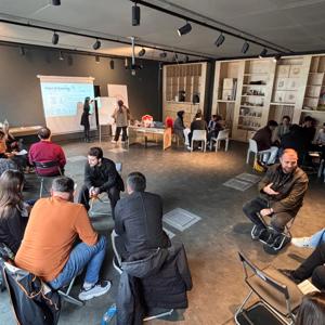 DigiMind4Youth” Projesi Kapsamında Dijital Farkındalık ve Dayanıklılık Atölyesi Gerçekleştirildi - fotoğraf 4
