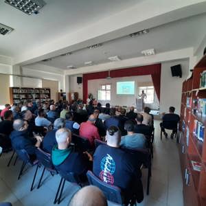 Sarayköy Açık Ceza İnfaz Kurumunda ‘Bilinçli Medya Kullanımı ve Teknoloji’ Eğitimi Verildi - fotoğraf 2