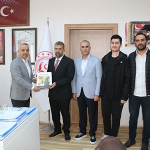 Türkiye Diyanet Vakfı Elazığ Erkek Öğrenci Yurdu Müdürü ve beraberindekiler tarafından kurumumuza ziyaret.  - fotoğraf 1
