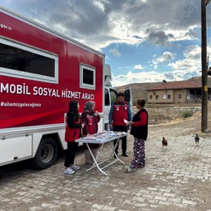 Mobil Sosyal Hizmet Aracı Divriği’de - fotoğraf 2