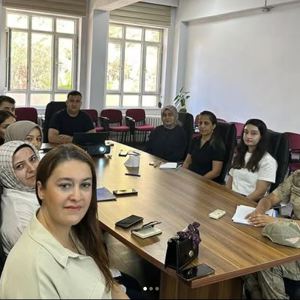 Kadına Yönelik Şiddetle Mücadele kapsamında faaliyet yürüten Alt Kurul Toplantısı, İl Müdür Yardımcımız Ali ÇELİK başkanlığında Gerçekleştirildi. - fotoğraf 1