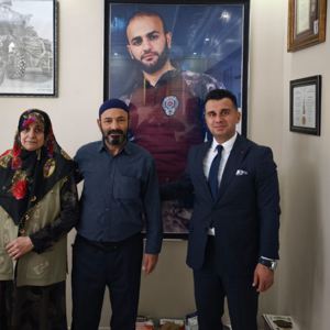 Şehit Polis Memuru Kubilay Karaman’ın Kıymetli Ailesini Ziyaret Ettik - fotoğraf 1