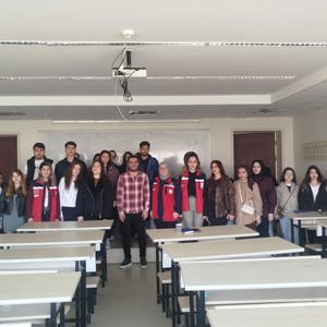 “Türkiye Aile Yılı Söyleşileri” Kapsamında Vize’de “Yaşlılık ve Toplumsal Hayat” Konulu Seminer Düzenlendi - fotoğraf 1