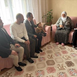 Şehidimiz Bedirhan Uyanık’ın Ailesine Anlamlı Ziyaret - fotoğraf 1