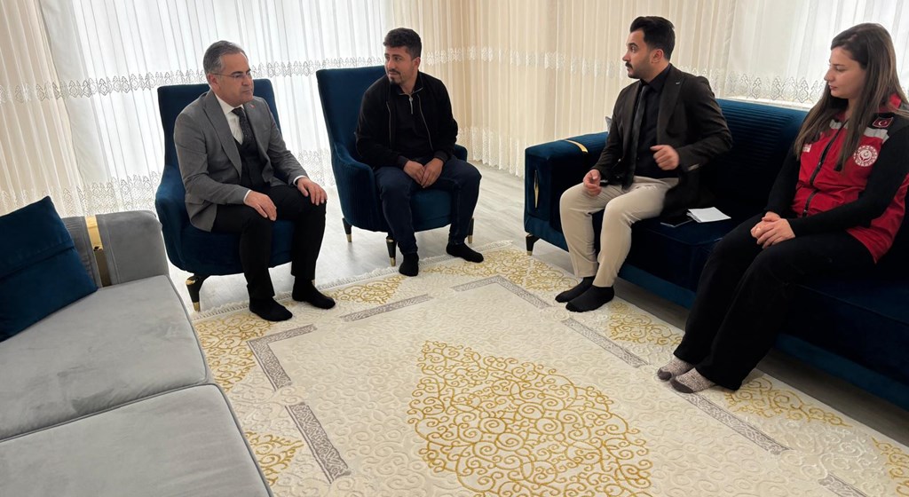 Gazimiz Arafat Özdemir’e Anlamlı Ziyaret