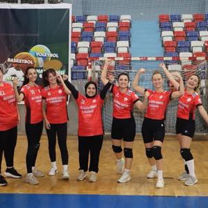 Kadın Voleybol Takımımız İlimizi Karadeniz Bölge Şampiyonasında Temsil Etmeye Hak Kazandı. - fotoğraf 7