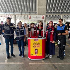 Kadına Yönelik Şiddetle Mücadele ve KADES Tanıtım Çalışması Gerçekleştirildi - fotoğraf 3