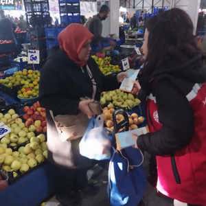 Kırklareli ŞÖNİM’den Kapalı Pazar Alanında Farkındalık Çalışması - fotoğraf 2