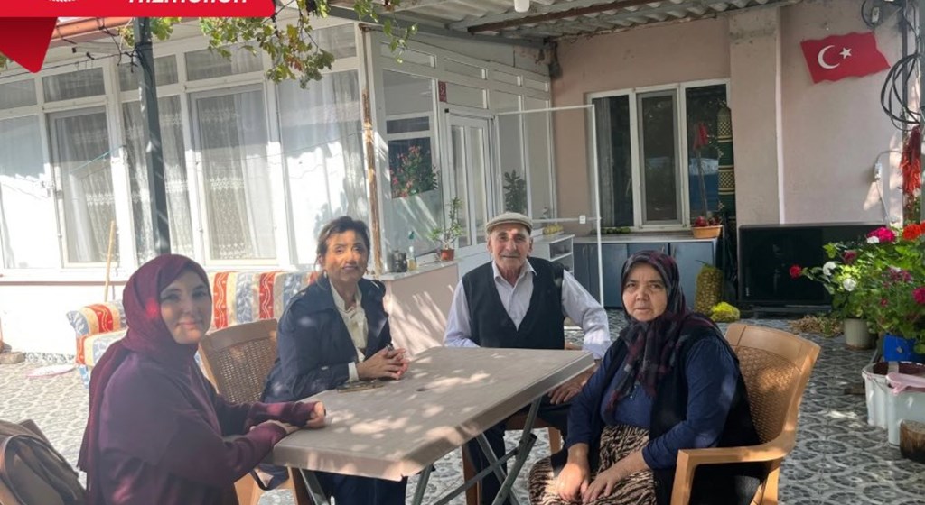 İl Müdürümüz Sayın Emine BÖÇKÜN Aziz Şehidimiz Tayfun SİVRİKAYA’nın Ailesine Hane Ziyareti Gerçekleştirdi