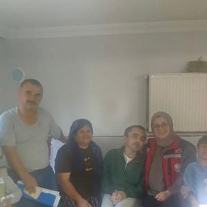4 Kuşak Bir Arada: Eş Ailesine Anlamlı Ziyaret - fotoğraf 1