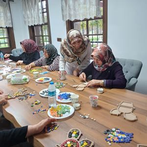 Şehit Yakınlarına Yönelik Haftalık Sanat Kursları Başladı - fotoğraf 8