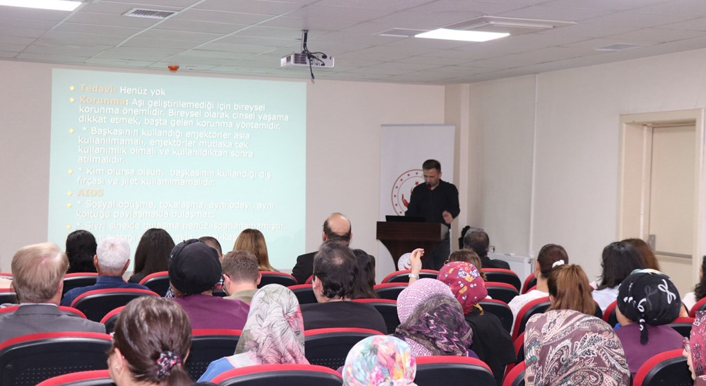 Bulaşıcı Hastalıklarla Mücadelede Korunma ve Farkındalık Eğitimi