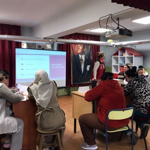 "Doğum Öncesi Dönemden Ergenliğe Gelişim” Eğitimi Verildi. - fotoğraf 2