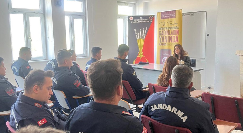 Kadına Yönelik Şiddetle Mücadele ve Görüşme Teknikleri Konulu Eğitim Verildi