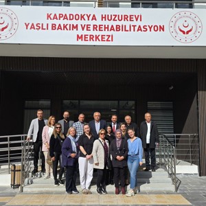 Kapadokya Huzurevi Yaşlı Bakım ve Rehabilitasyon Merkezine Ziyaret - fotoğraf 3
