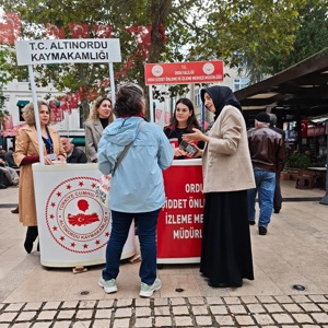 Kadına Yönelik Şiddetle Mücadele ve KADES Tanıtım Çalışması Gerçekleştirildi - fotoğraf 1
