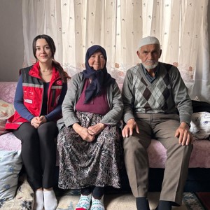 Vatanımız Uğruna Canlarını Ortaya Koyan Şehitlerimizin Kıymetli Aileleri İle Kahraman Gazilerimiz Ziyaret Edilmiştir - fotoğraf 15