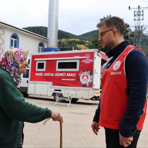 Mobil Sosyal Hizmet Aracı Koyulhisar’da - fotoğraf 2