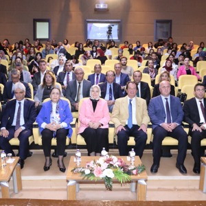  2025 Aile Yılı Kapsamında  “Değerlerimizle Aile Olmak” Konferansı Gerçekleştirildi - fotoğraf 20