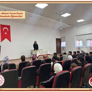 Ahmet Yesevi İmam Hatip Ortaokulu öğrencileri ve öğretmenleri, Sosyal Hizmet Merkezimizi ziyaret etti. - fotoğraf 3