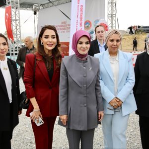 Fatma -Turan AKSU Huzurevi Yaşlı Bakım ve Rehabilitasyon Merkezi Temel Atma Töreni - fotoğraf 4