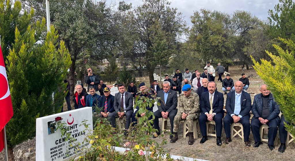 Aziz Şehidimizi Minnet ve Saygıyla Anıyoruz