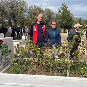 Aziz Şehidimizi Minnet ve Saygıyla Anıyoruz - fotoğraf 1