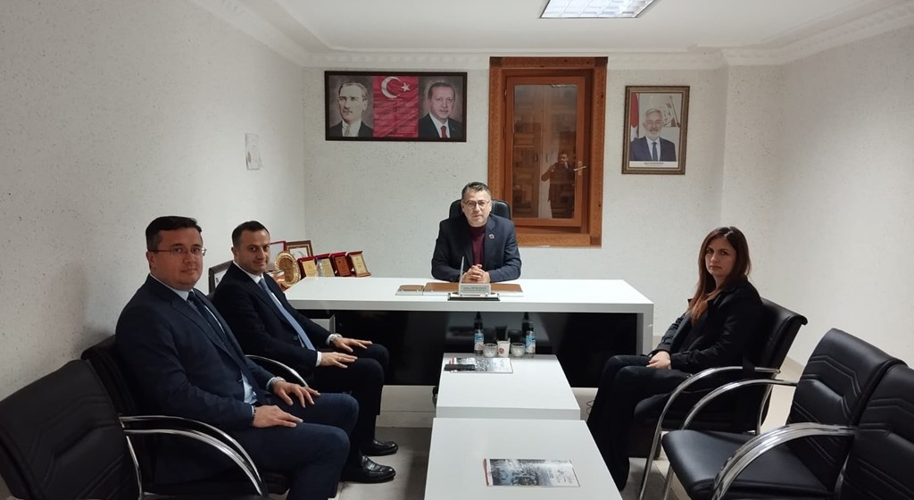 İl Müdürümüz Selim Köse, Muhtarlar Derneği Başkanı ile Bir Araya Geldi