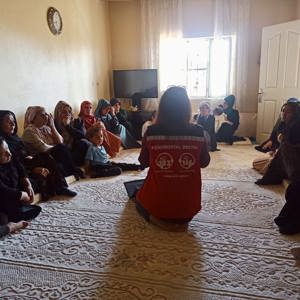 Yüksekova’da Ev Hanımlarına Aile Eğitim Programı - fotoğraf 1