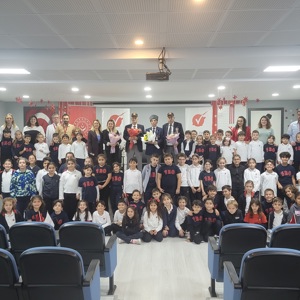Kahraman Gazilerimiz Öğrencilerle Bir Araya Geldi - fotoğraf 1