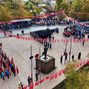 Cumhuriyetimizin 102. Yılı  Büyük Bir Coşkuyla Kutlandı - fotoğraf 10