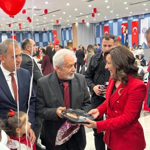 Cumhuriyetimizin 102. Yılı Valilik Kabul Töreniyle Kutlandı - fotoğraf 5