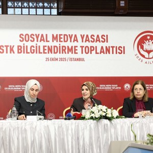 Bakanımız Göktaş, sosyal medya düzenlemesi için STK temsilcileriyle bir araya geldi - fotoğraf 8