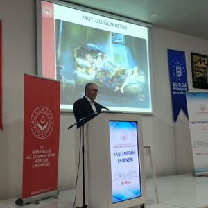 Bursa’da “Yaşlı Refahı Bölge Semineri” Gerçekleştirildi - fotoğraf 1