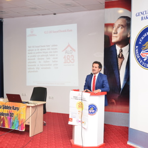 YURTKUR personeli ve KYK öğrencilerine yönelik ‘25 Kasım Uluslararası Kadına Yönelik Şiddetle Mücadele Günü’ eğitimi verildi. - fotoğraf 2