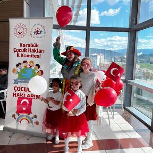 Çocuk Hakları Komitemiz, Cumhuriyet Bayramı’nı büyük bir coşkuyla kutladı - fotoğraf 2