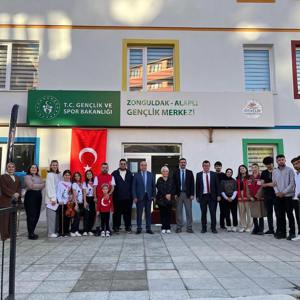  “Ailemizle Cumhuriyet Coşkusu” Etkinlikleri Düzenlenmiştir. - fotoğraf 1