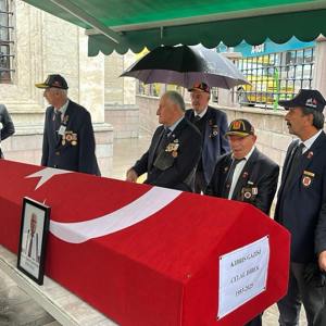  Kıbrıs Gazimiz Celal DİBEK’in Cenaze Törenine Katılım Sağlanmıştır. - fotoğraf 4