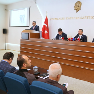 Çocukların Korunması, Dilencilikle Mücadele ve Okul Çevrelerinde Alınan Güvenlik Çalışmaları Sayın Valimiz Hüseyin Aksoy Başkanlığında Değerlendirildi. - fotoğraf 5