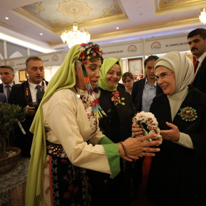 Bakan Selçuk, Emine Erdoğan Hanımefendi’nin Teşrifleriyle Tarım ve Orman Bakanlığınca Düzenlenen "Girişimci Kadın Çiftçiler Ödül Töreni"ne Katıldı - fotoğraf 7