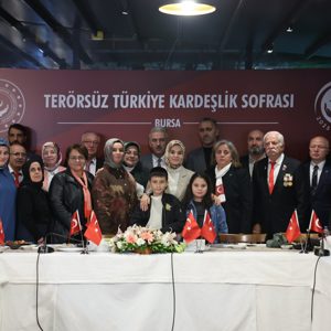 Terörsüz Türkiye Kardeşlik Sofrası - fotoğraf 1