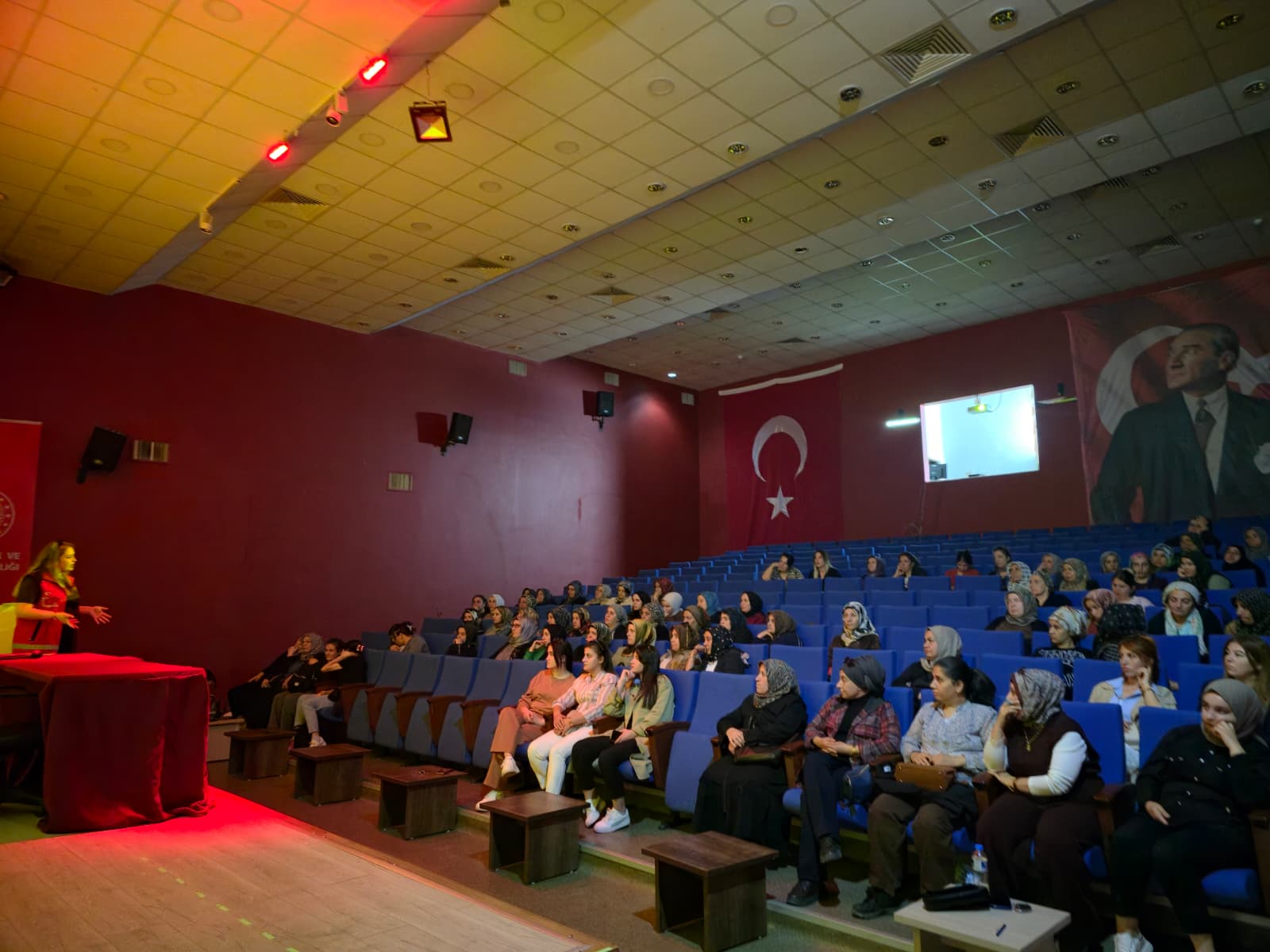 Kadına Yönelik Şiddetle Mücadele Eğitimimizi Gerçekleştirdik