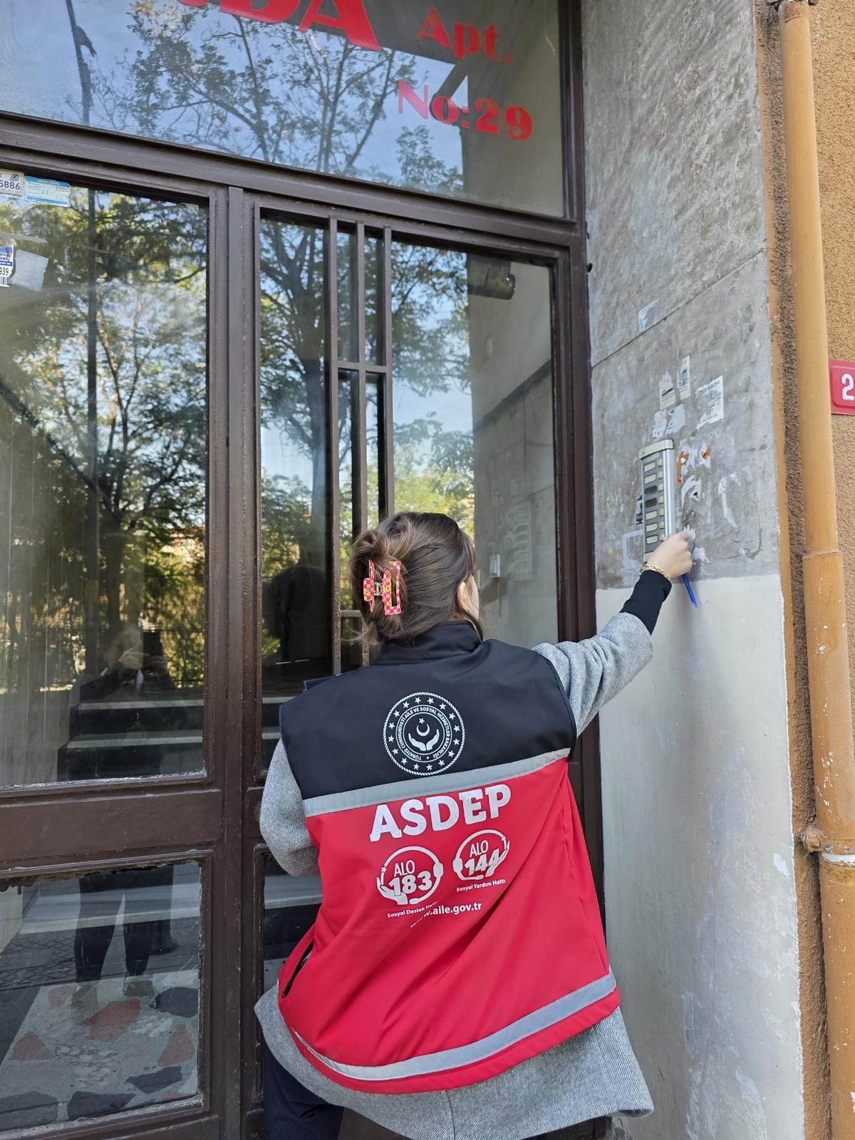 Sosyal Hizmet Merkezlerimiz Tarafından İl Genelinde Aile Sosyal Destek Programı (ASDEP) Kapsamında Ziyaretlerimiz Devam Ediyor