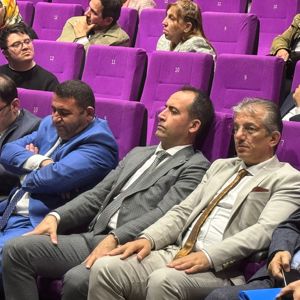 İl Müdürümüz Mustafa MODAOĞLU, Trabzon’da Engelli Bireylerin Sorunları Araştırma Komisyonu Toplantısına Katıldı - fotoğraf 1